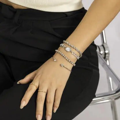 Hollow Metal Rhinestone Bangle Versatile Chain Bracelet